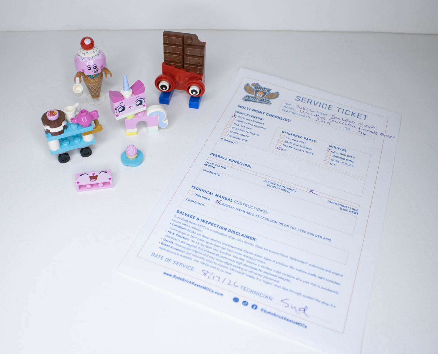 70822 The LEGO Movie 2: Unikitty's Sweetest Friends EVER!