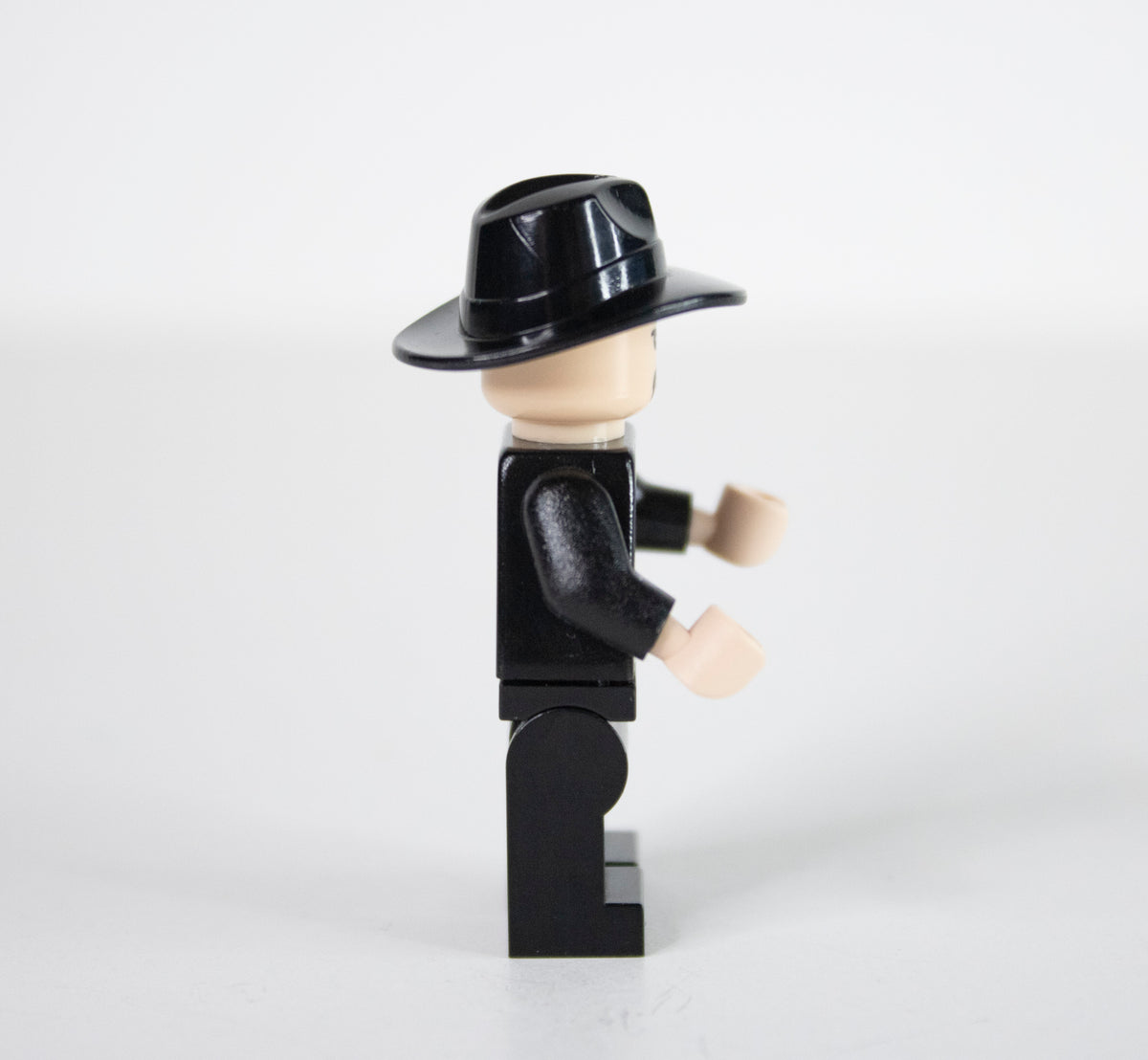 Minifig: iaj027 Shanghai Gangster w Moustache (Indiana Jones)