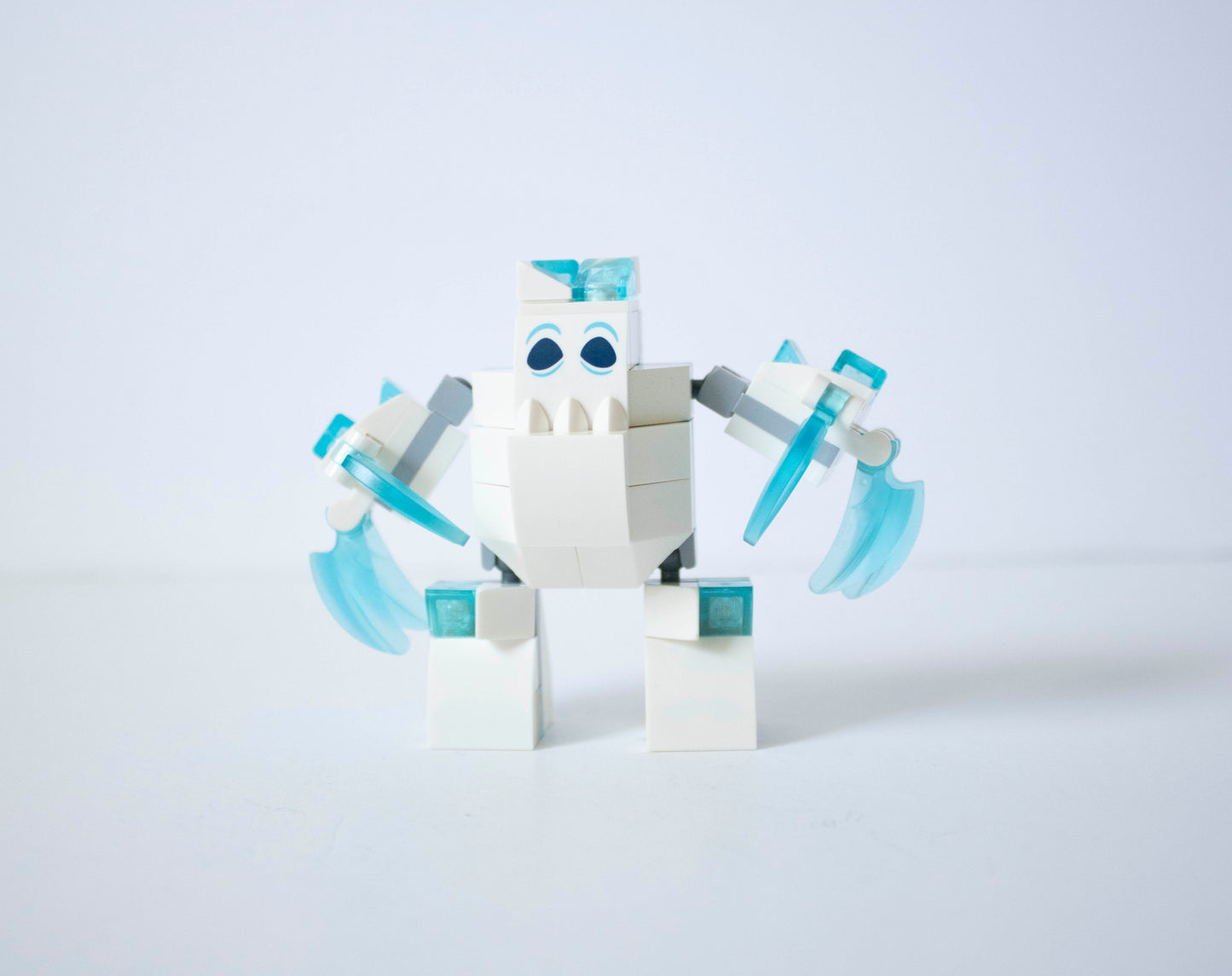 41148 Disney Frozen: Elsa's Magical Ice Palace (Marshmallow ONLY)