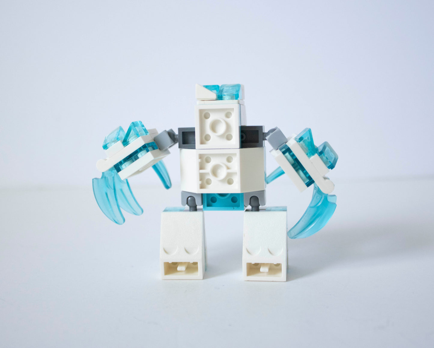 41148 Disney Frozen: Elsa's Magical Ice Palace (Marshmallow ONLY)
