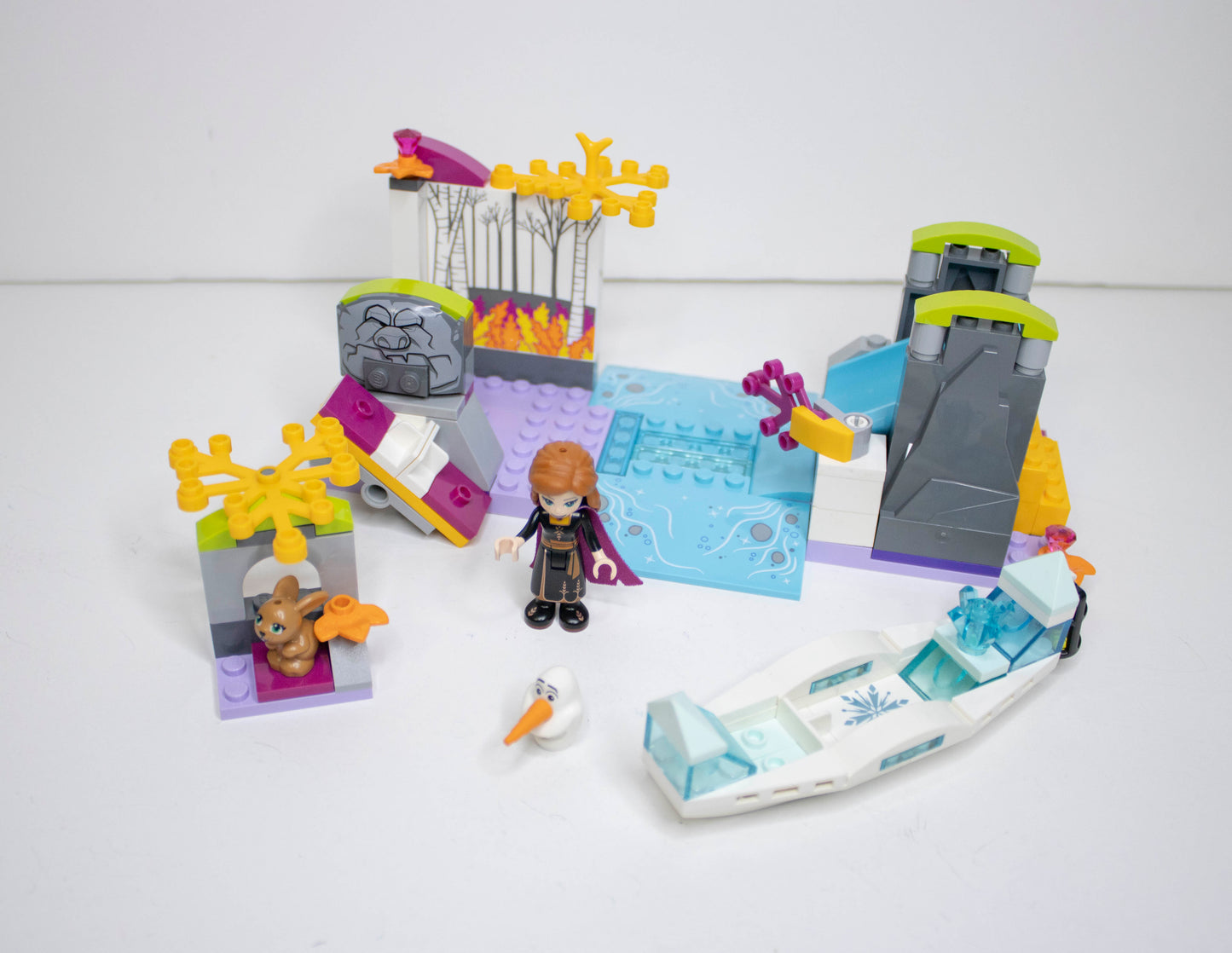 41165 Disney (Frozen II): Anna's Canoe Expedition