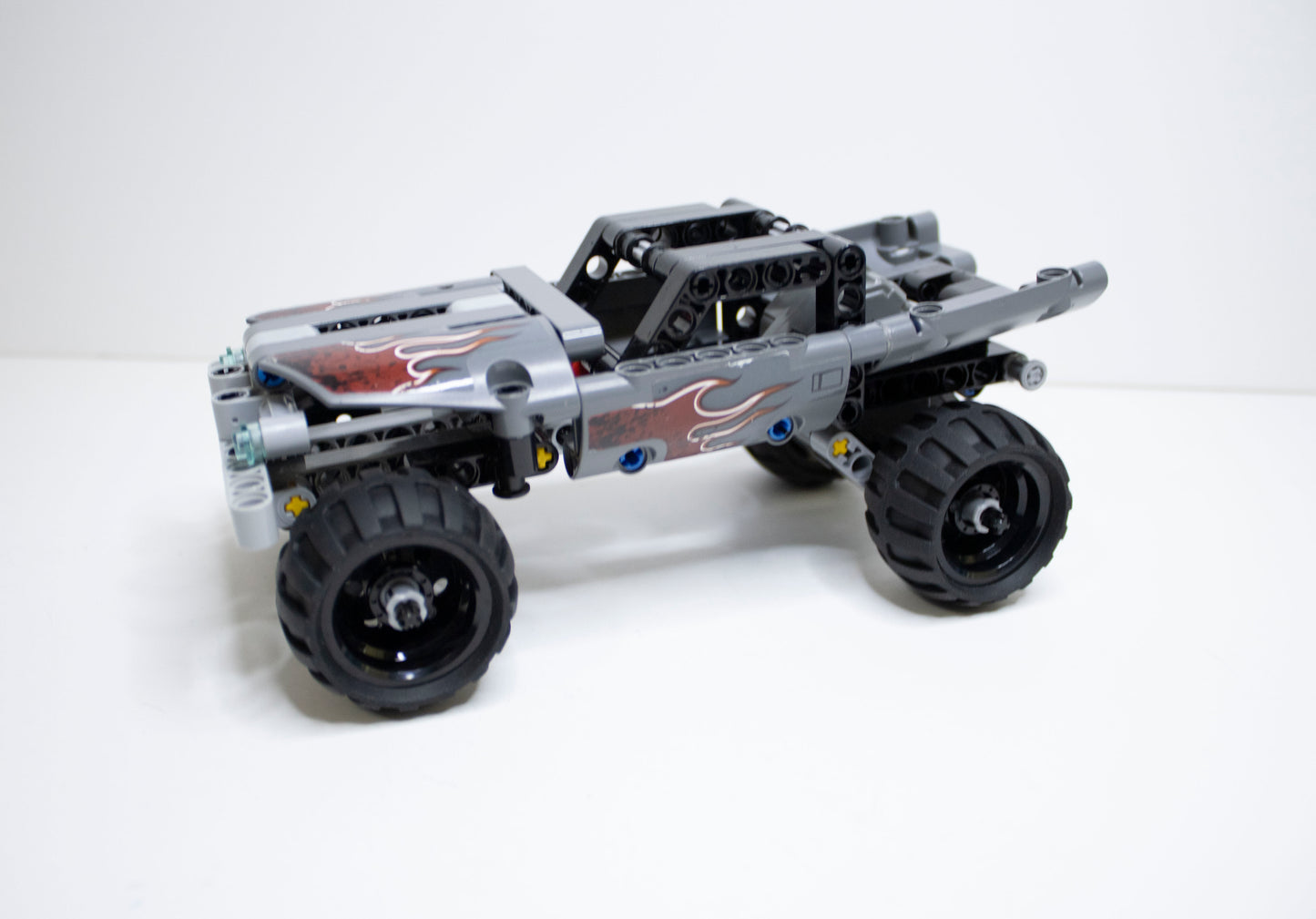 42090 Technic: Getaway Truck