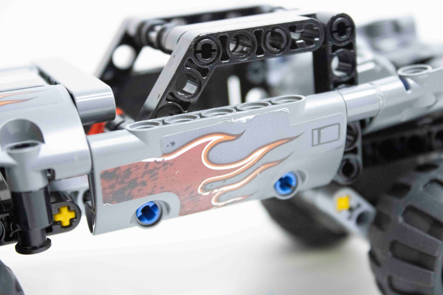 42090 Technic: Getaway Truck