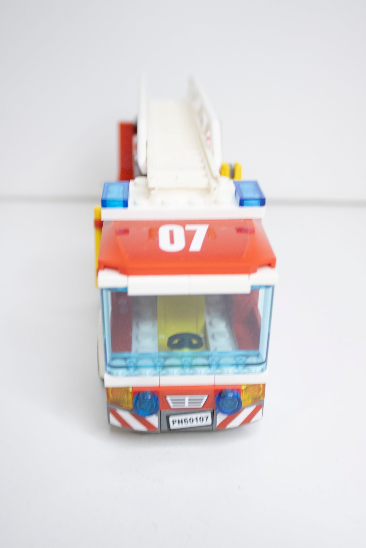 60107 City: Fire Ladder Truck
