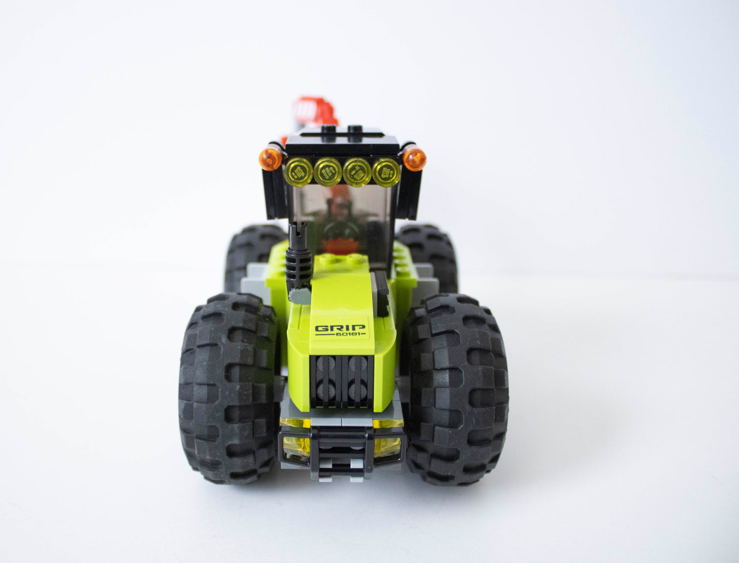 60181 City: Forest Tractor