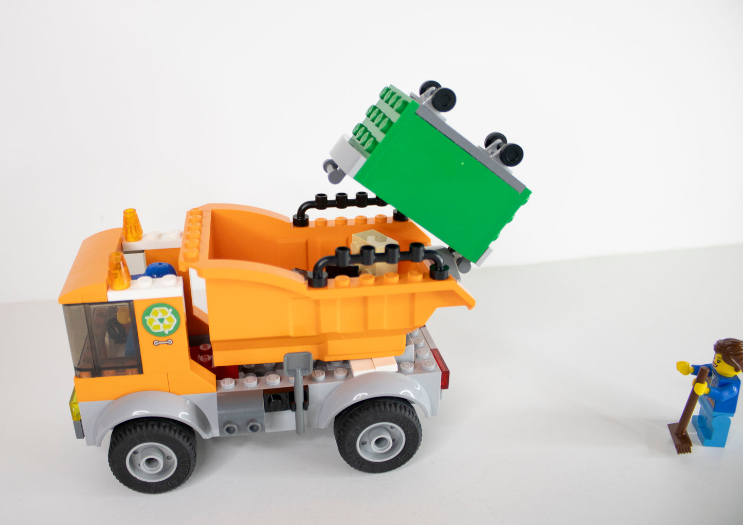 60220 City: Garbage Truck