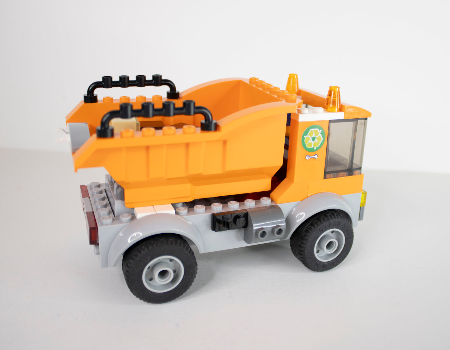 60220 City: Garbage Truck