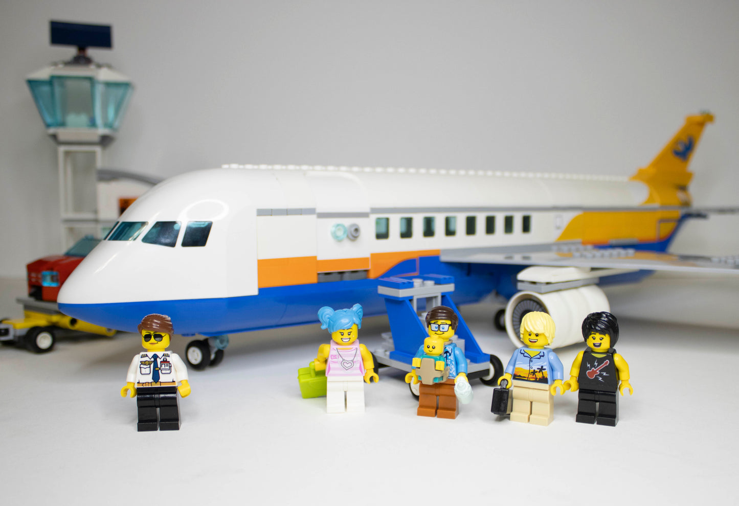 60262 City: Passenger Airplane (2020)