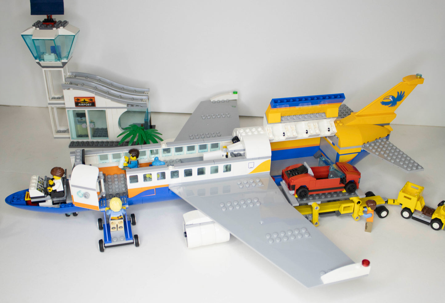 60262 City: Passenger Airplane (2020)