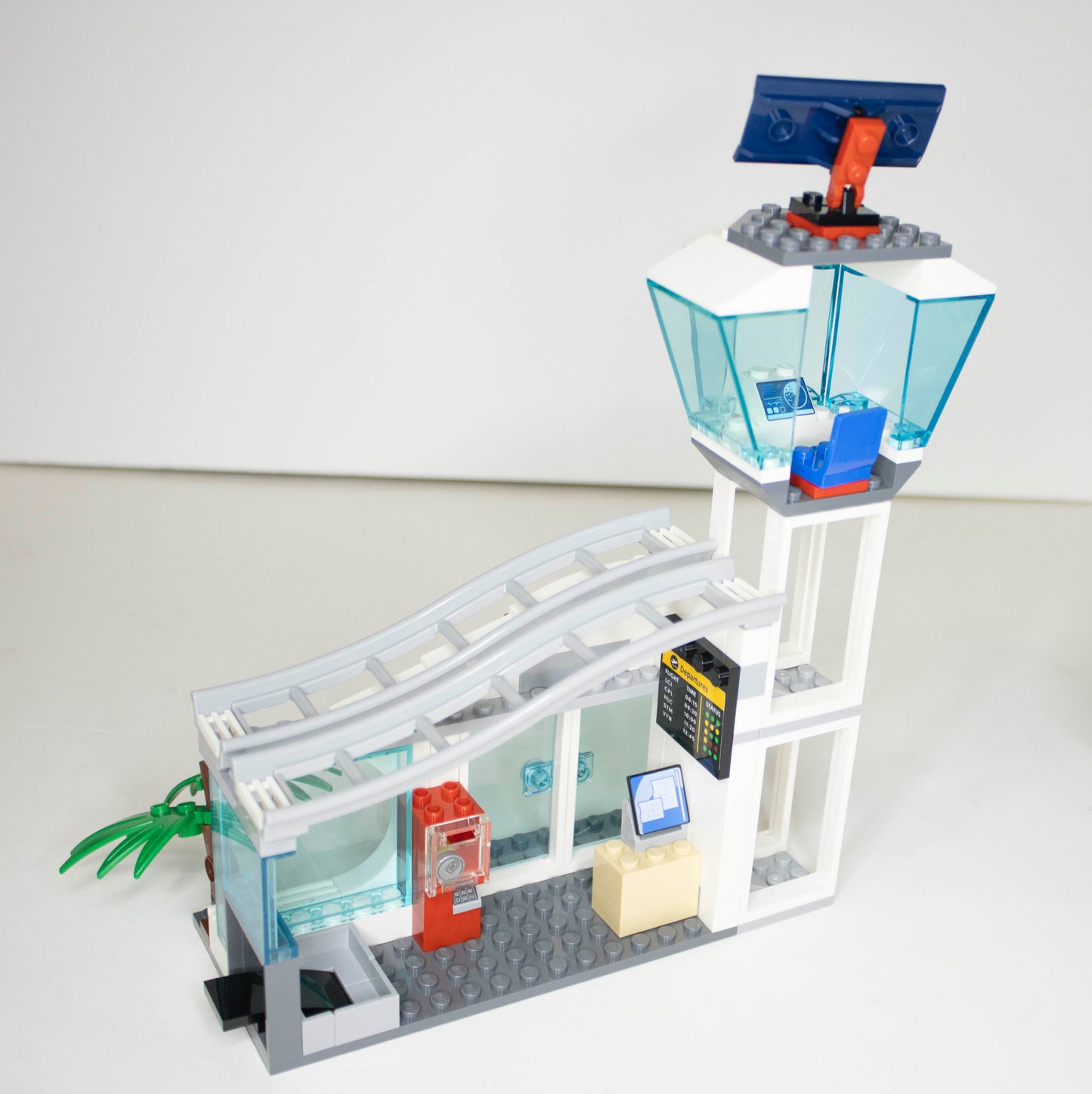 60262 City: Passenger Airplane (2020)