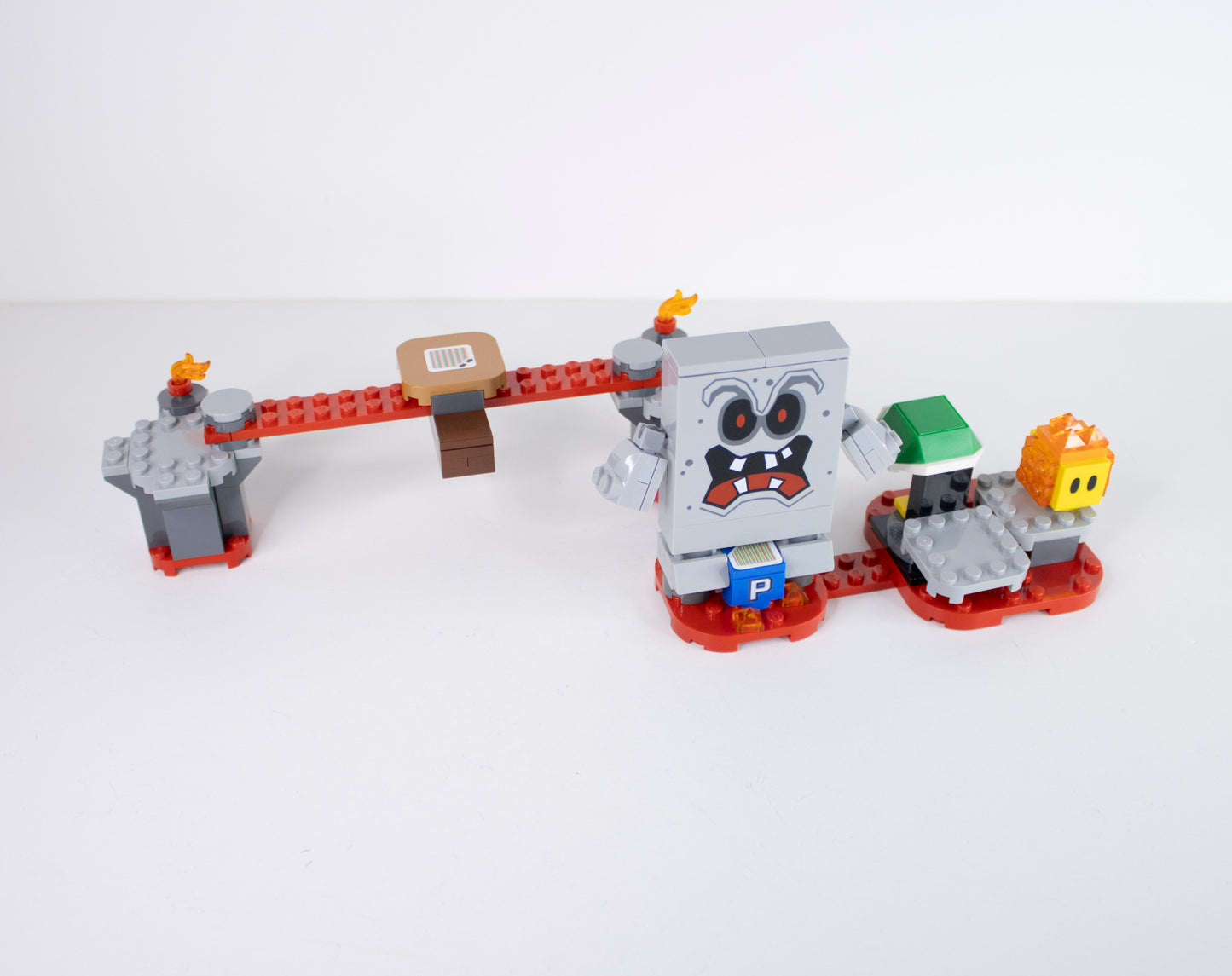 71364 Super Mario: Whomp's Lava Trouble Expansion Set