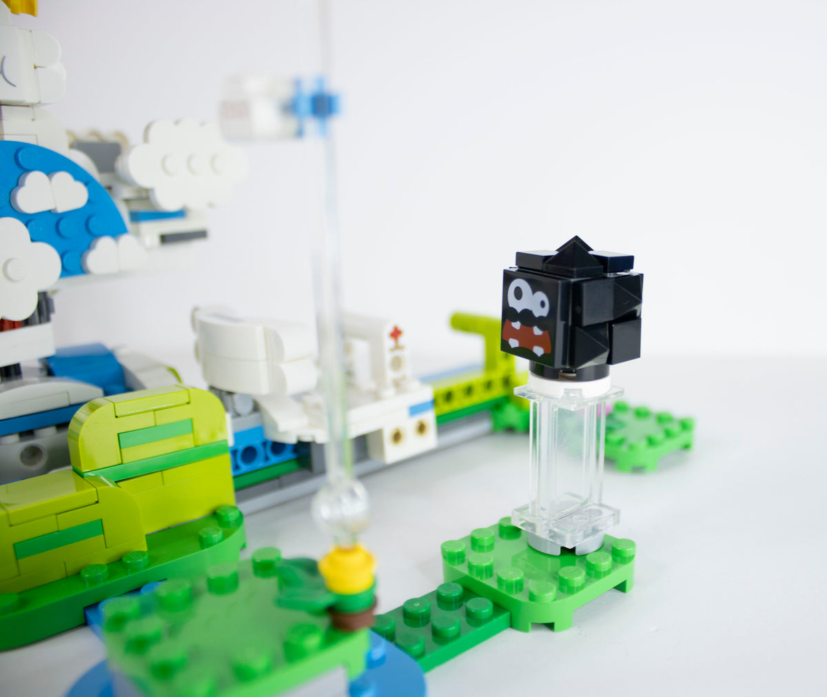 71389 Super Mario: Lakitu Sky World Expansion Set