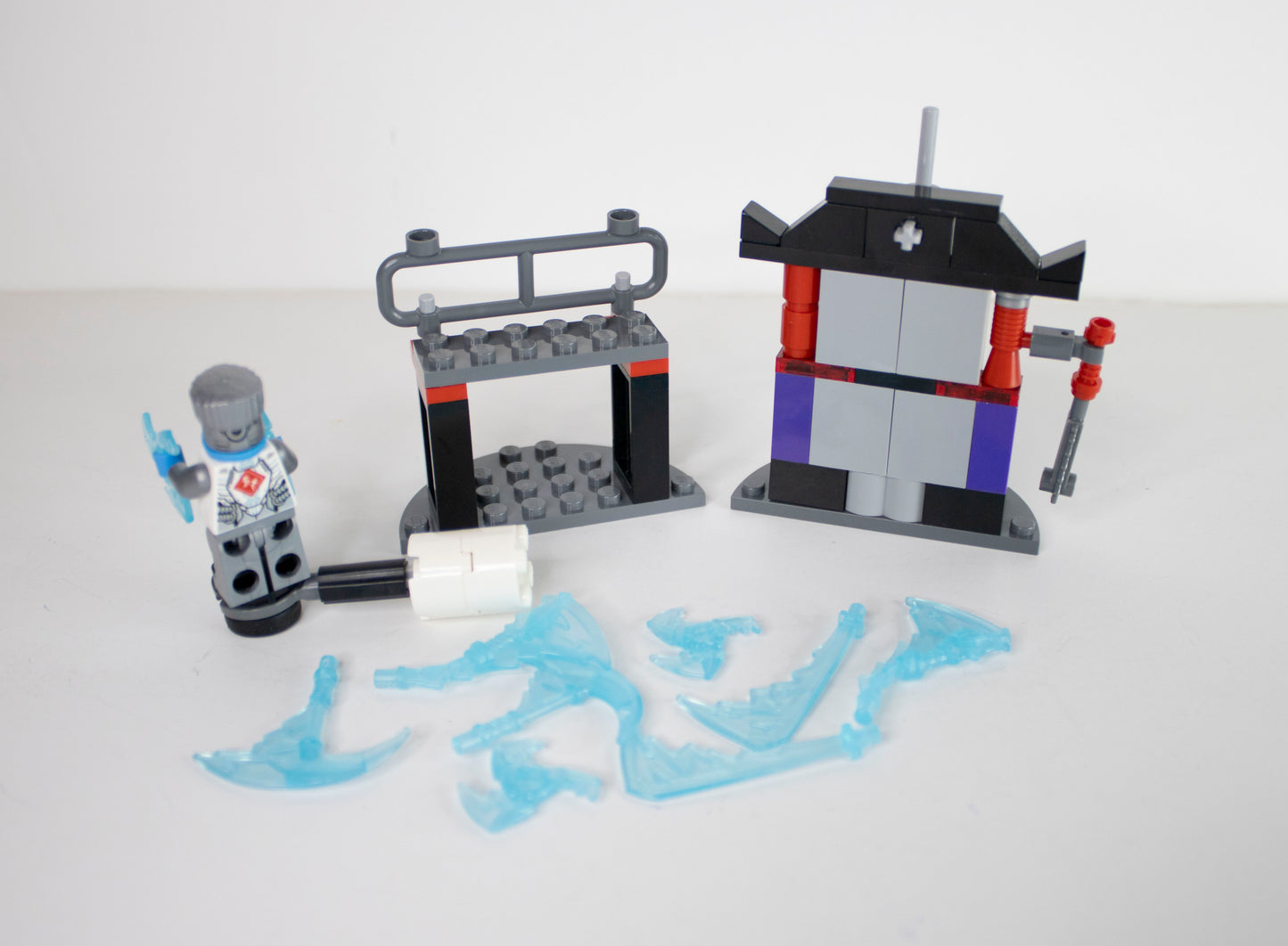 71731 Ninjago: Epic Battle Set - Zane vs Nindroid