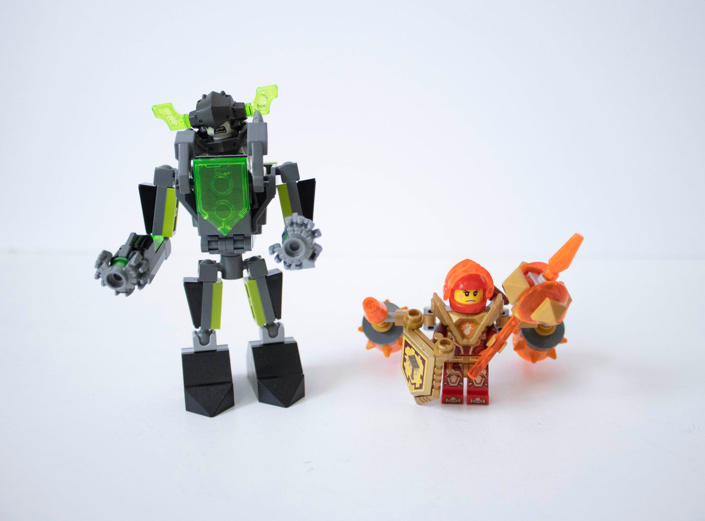 72003 Nexo Knights: Berserker Bomber
