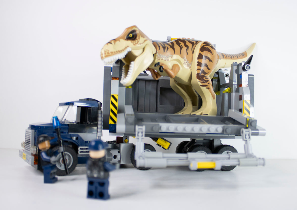 75933 Jurassic World: T.rex Transport (#2)