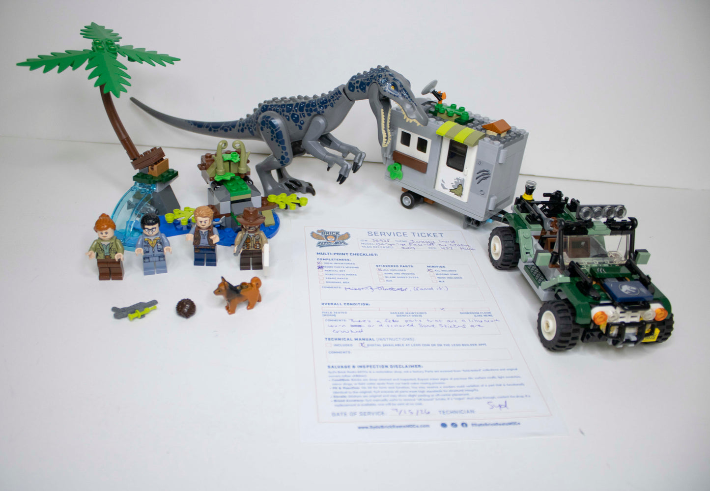 75935 Jurassic World: Baryonyx Face-Off The Treasure Hunt