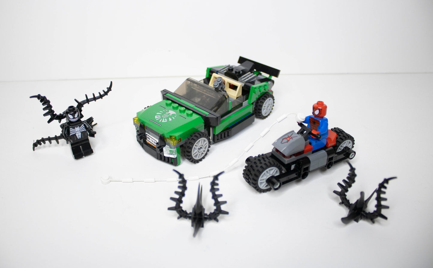 76004 Marvel Super Heroes: Spider-Man Spider-Cycle Chase