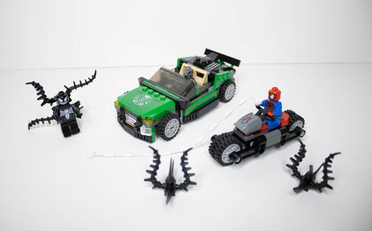 76004 Marvel Super Heroes: Spider-Man Spider-Cycle Chase