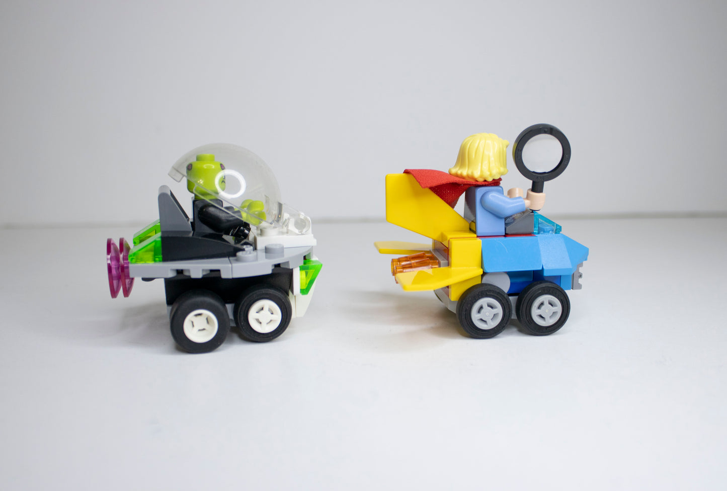 76094 DC Super Heroes: Mighty Micros Supergirl vs Brainiac