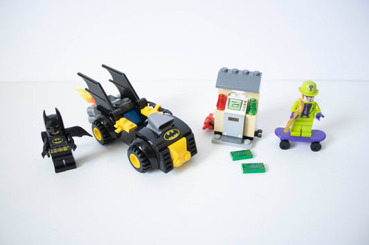 76137 DC: Batman vs The Riddler Robbery