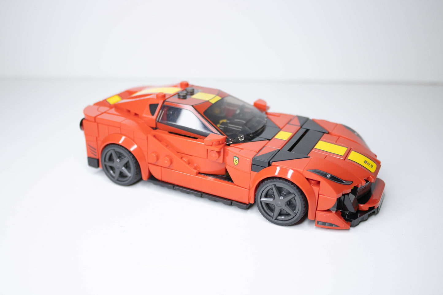 76914 Speed Champions: Ferrari 812 Competizone