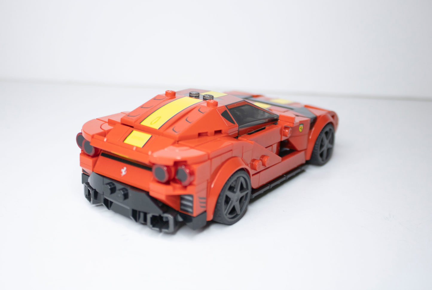 76914 Speed Champions: Ferrari 812 Competizone