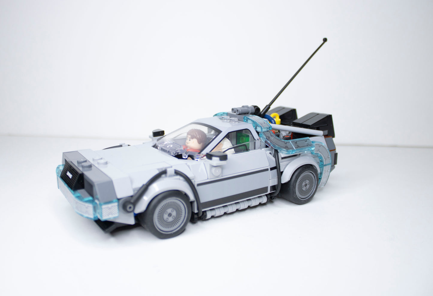 77256 Speed Champions: The Time Machine from Back to the Future
