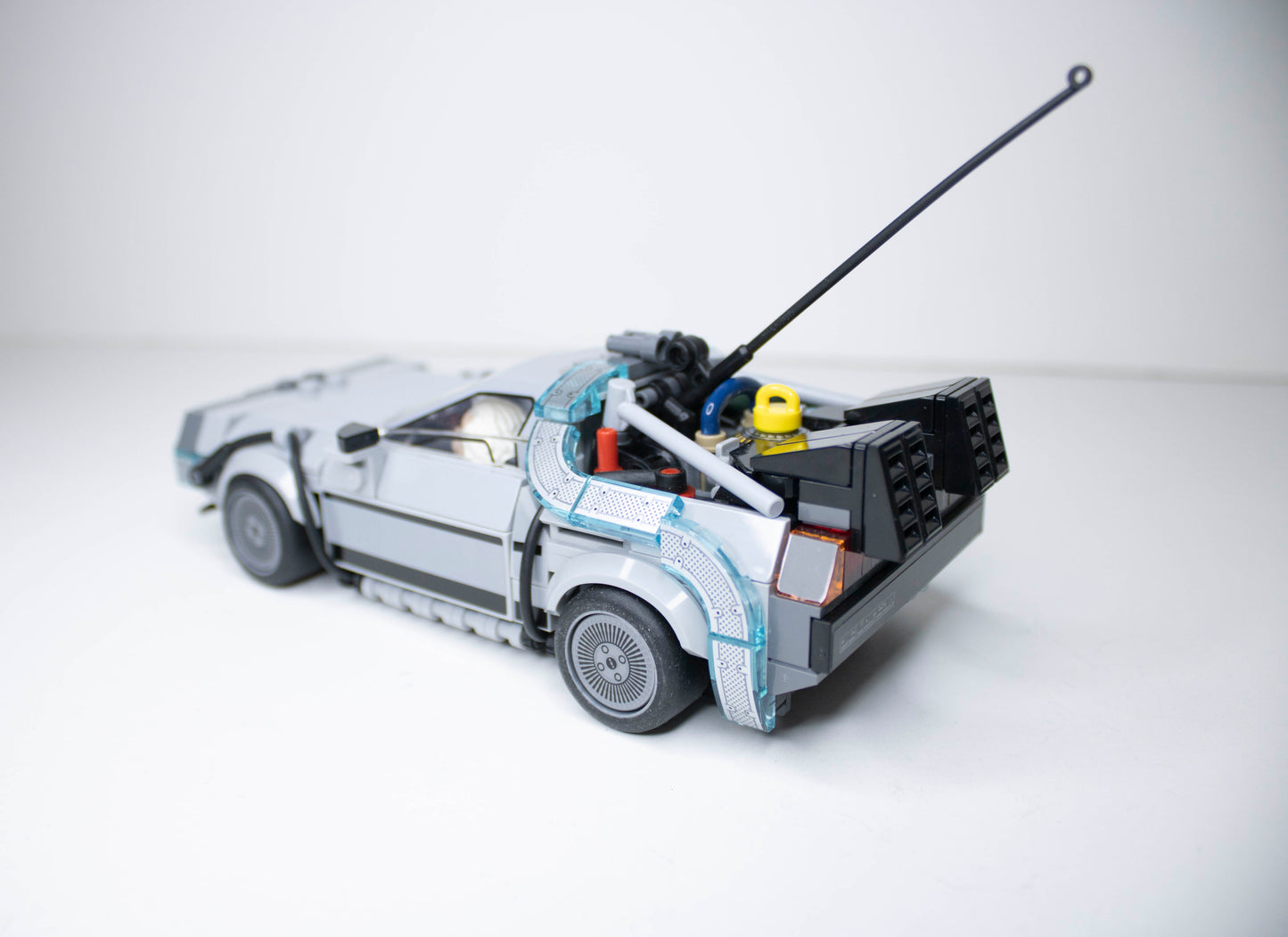77256 Speed Champions: The Time Machine from Back to the Future