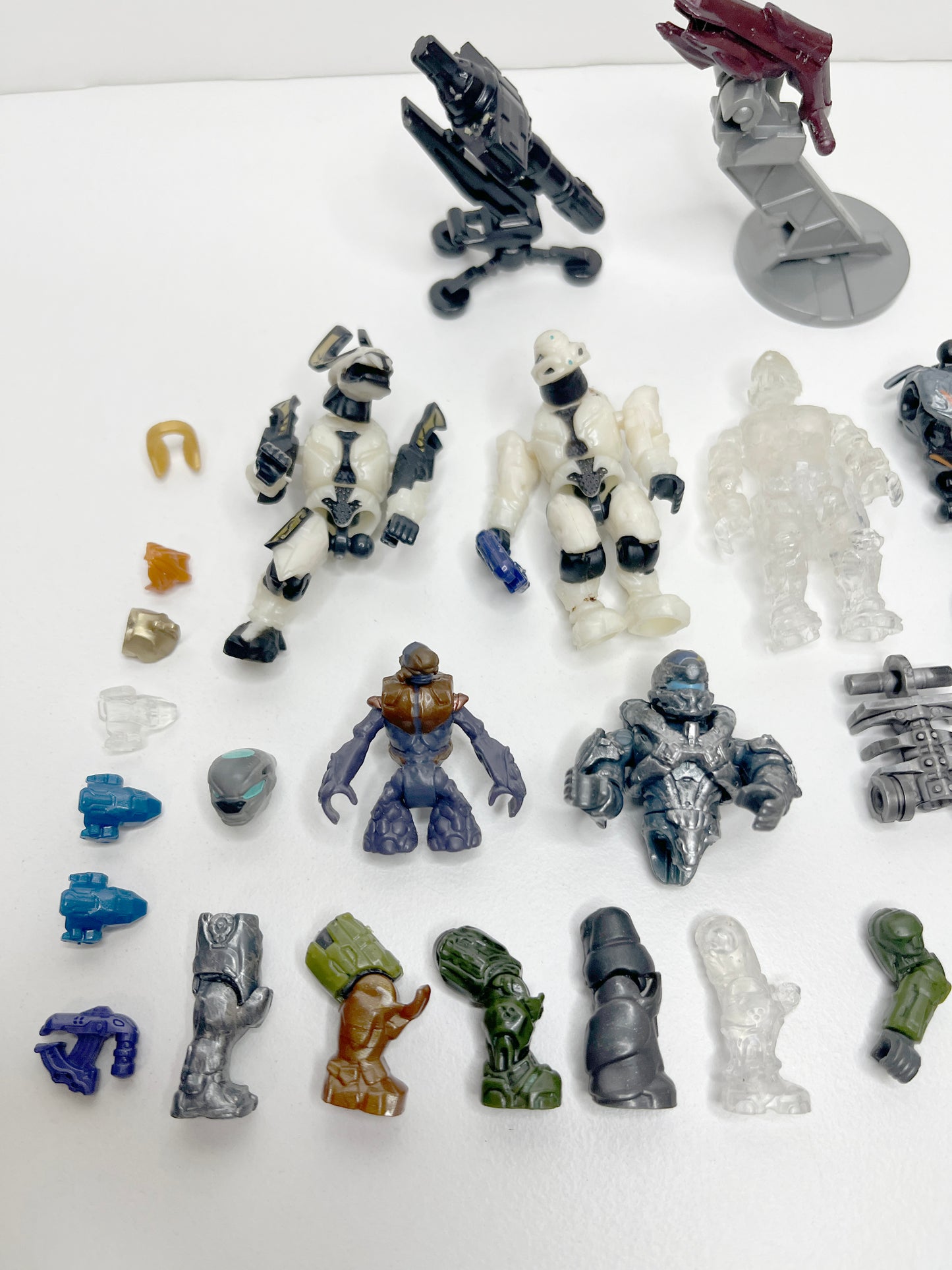 Non-LEGO Salvage: Mega Bloks Construx Halo Figure & Armor Customizer Spare Parts Lot