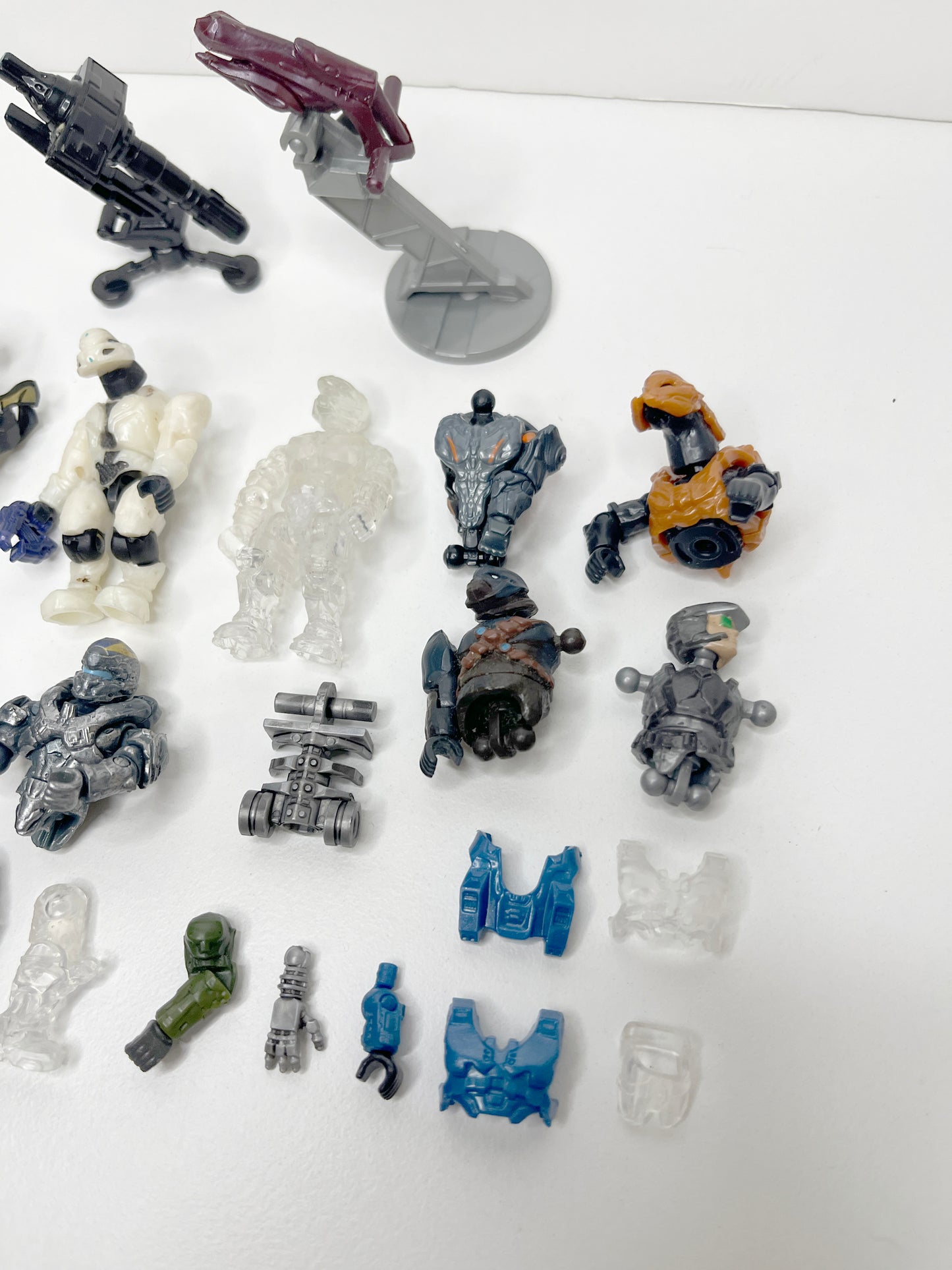 Non-LEGO Salvage: Mega Bloks Construx Halo Figure & Armor Customizer Spare Parts Lot