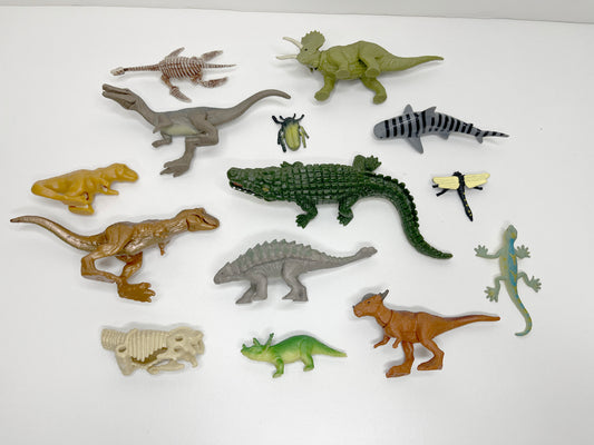Non-LEGO Salvage: Dinosaur Figures