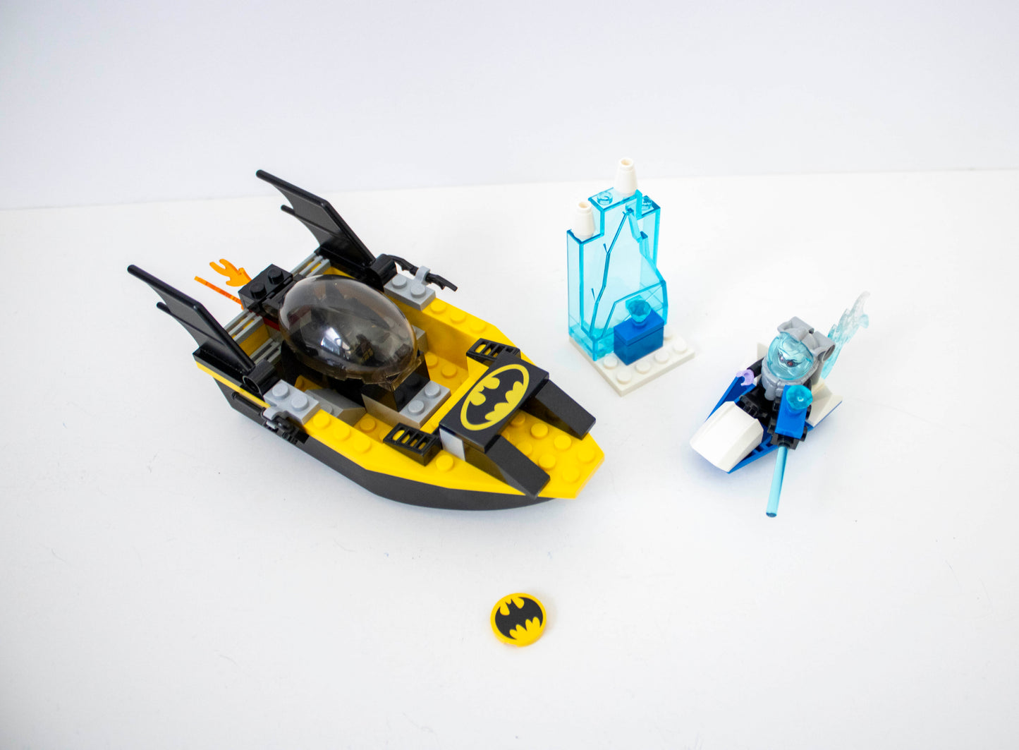 10737 Juniors: Batman vs Mr. Freeze