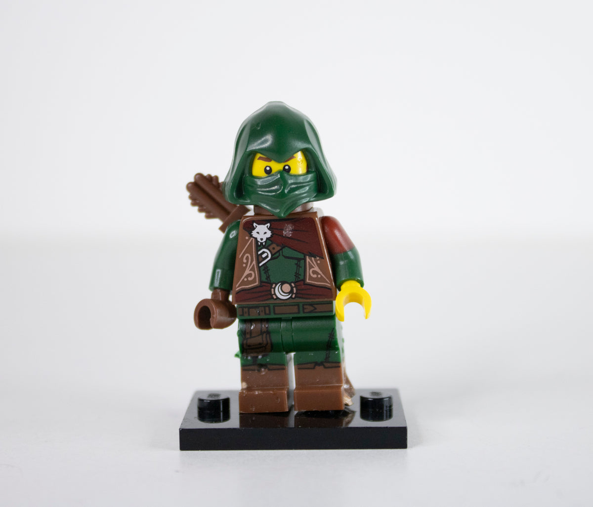 Minifig: col16-11 Rogue (CMF Series 16)
