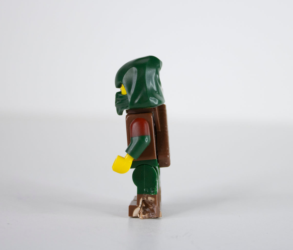 Minifig: col16-11 Rogue (CMF Series 16)