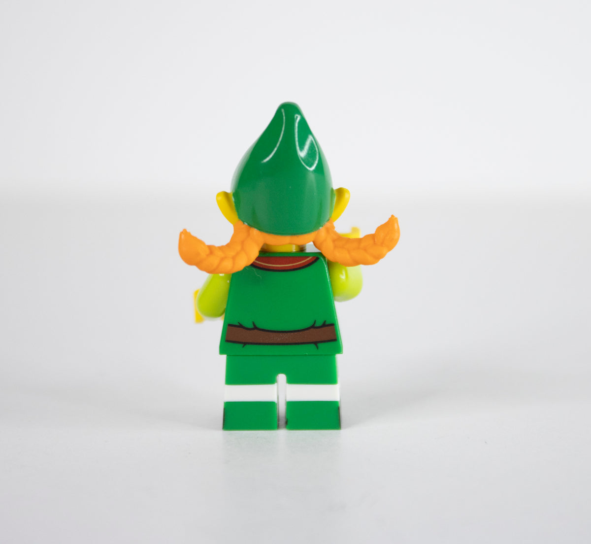 Minifig: col23-5 Holiday Elf (CMF Series 23)
