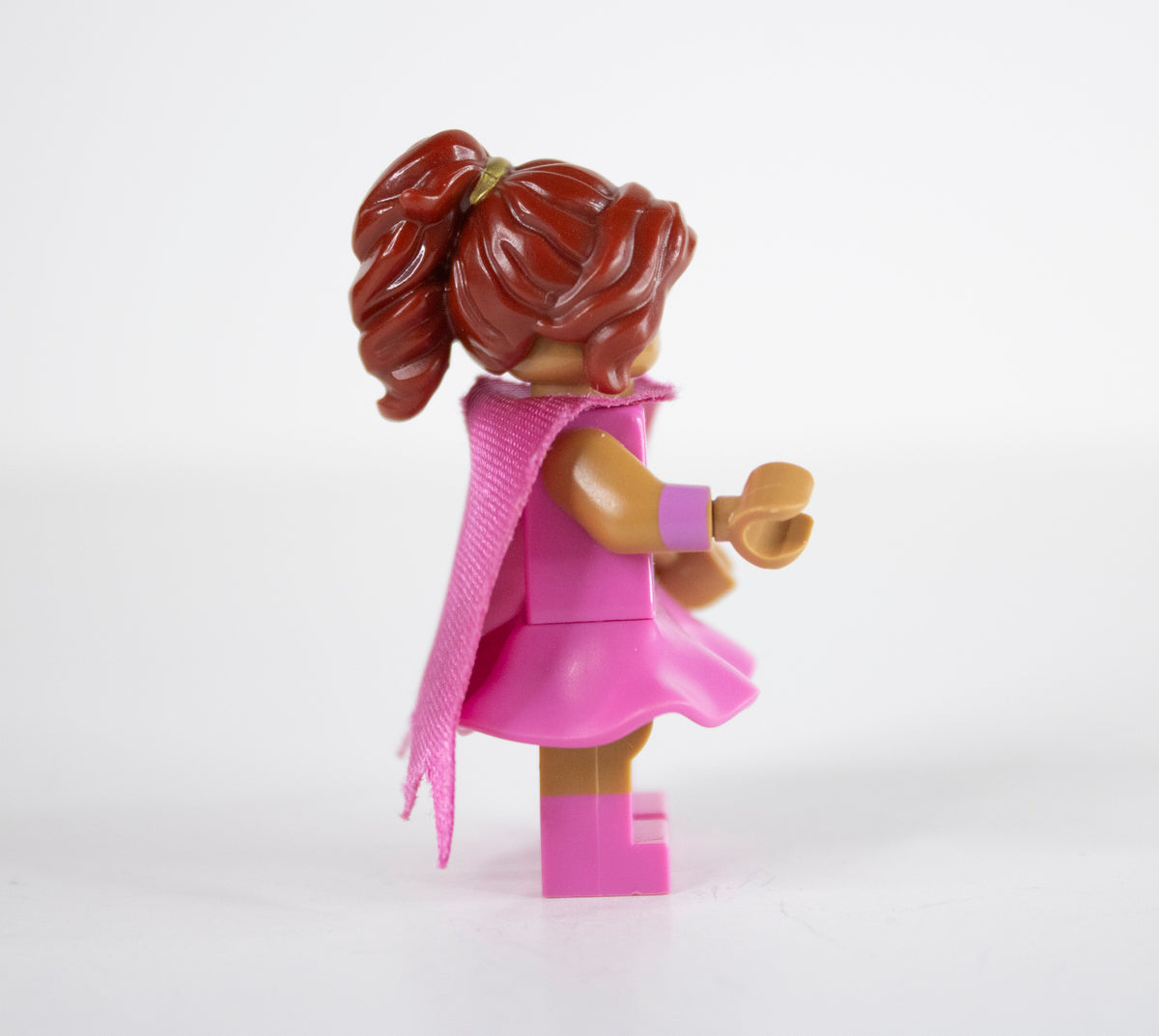Minifig: coltlbm-10 Pink Power Batgirl (The LEGO Batman Movie CMF)