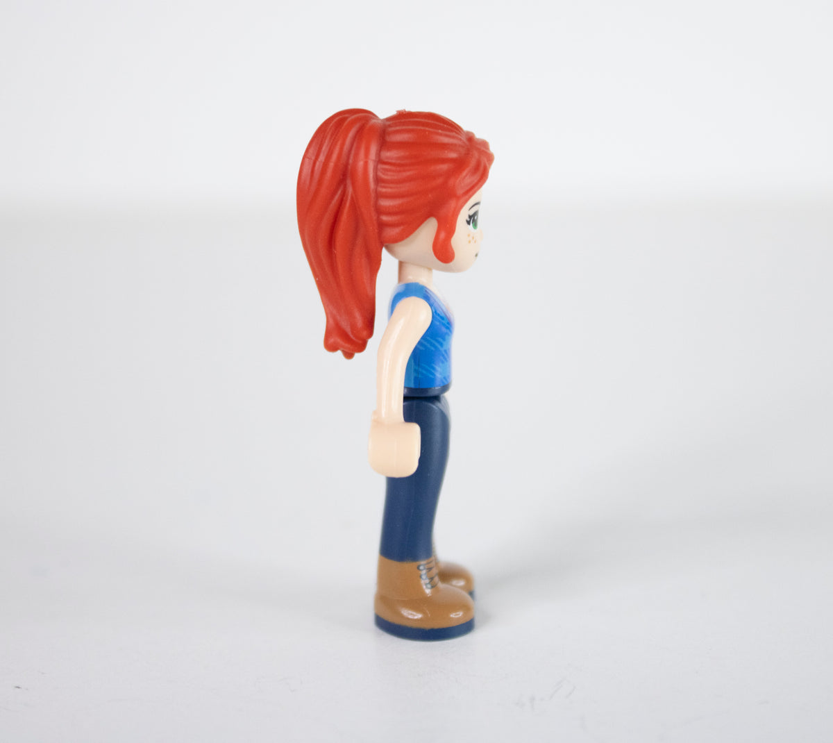 Minifig: frnd0284 Mia (Friends)
