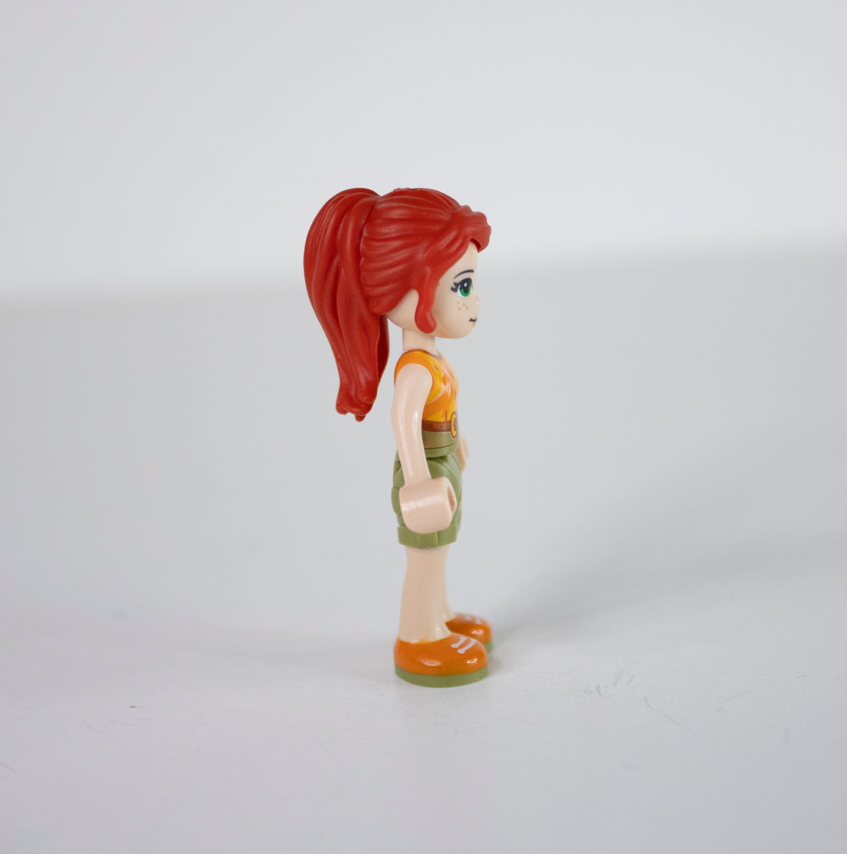 Minifig: frnd0352 Mia (Friends)